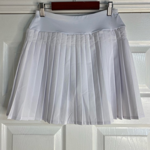 Vital Life Pleated Skirt W/Pockets White Size Small Flaw from Shown In Photo New - Picture 4 of 15